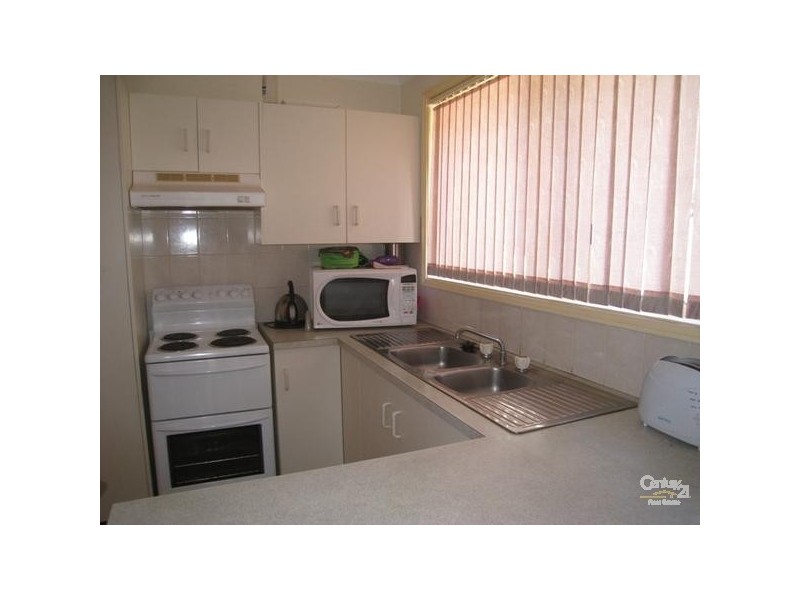 6/18 Floraville Road, Belmont North NSW 2280