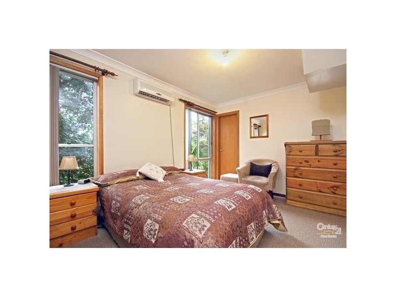 37 Cathrine Street, Kotara South NSW 2289