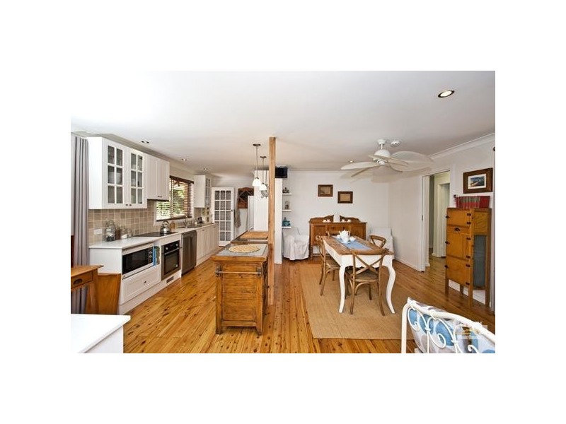 25 Walkern Road, New Lambton Heights NSW 2305