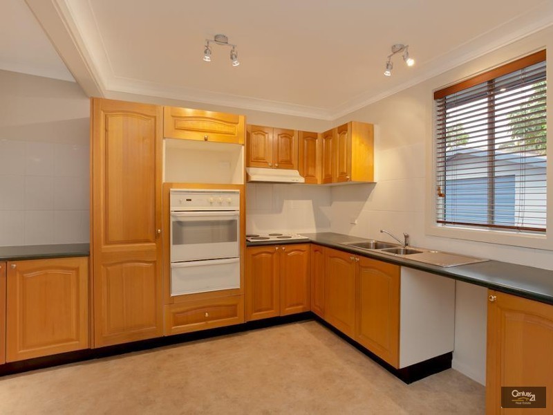 8 Paper Street, Gateshead NSW 2290