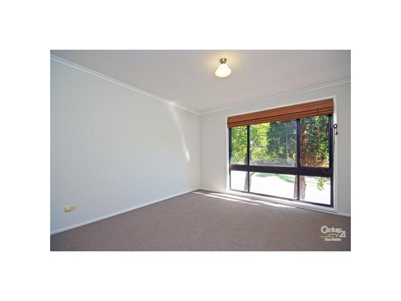 5 Weiss Close, Tingira Heights NSW 2290