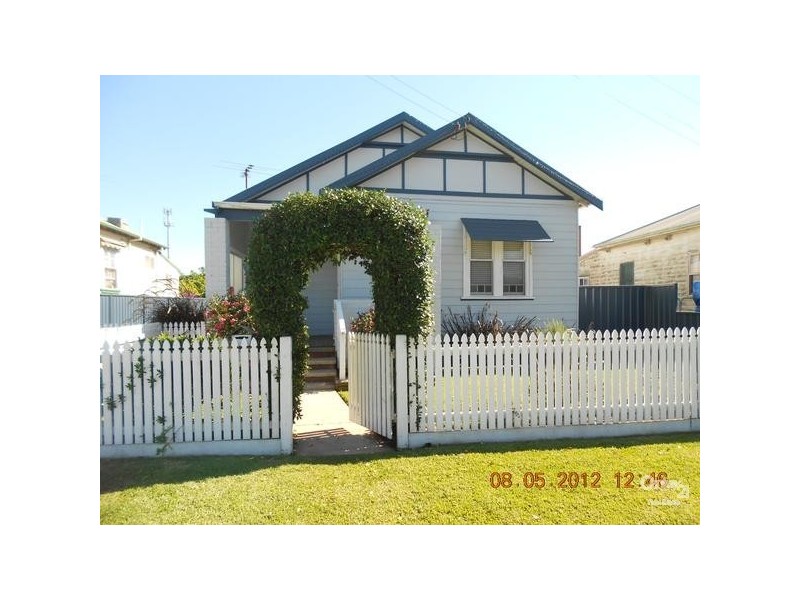 143 Old Maitland Road, Hexham NSW 2322