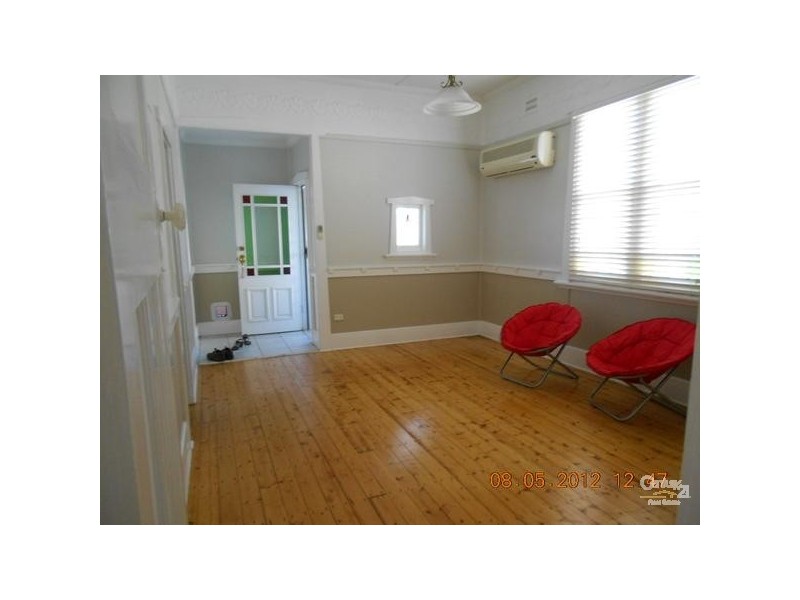 143 Old Maitland Road, Hexham NSW 2322