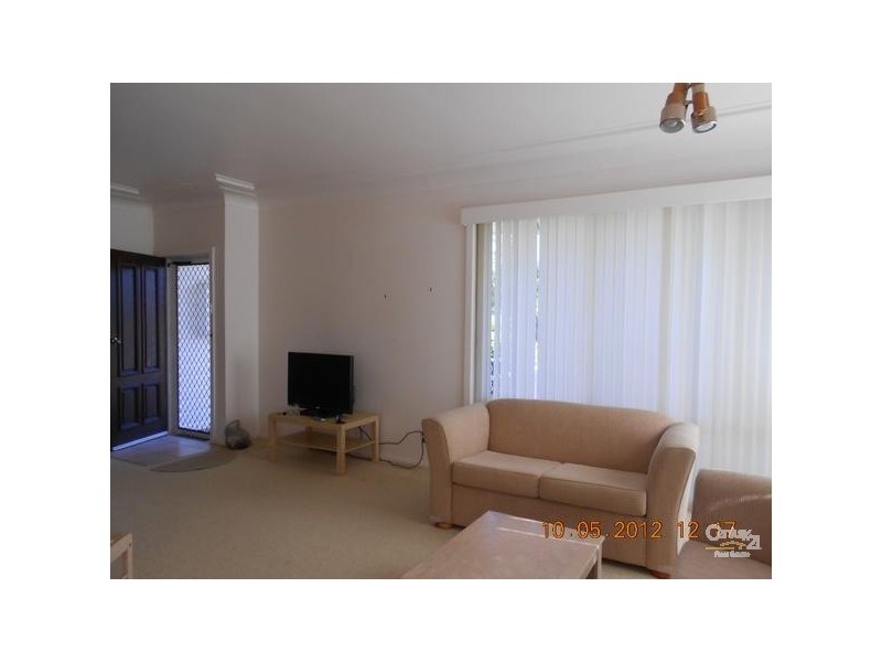 9 Ocean Street, Dudley NSW 2290