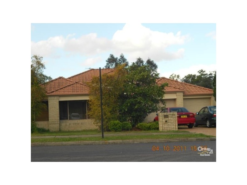16 St Andrews Way, Fletcher NSW 2287