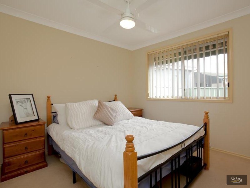 2/4 Veda Street, Hamilton NSW 2303