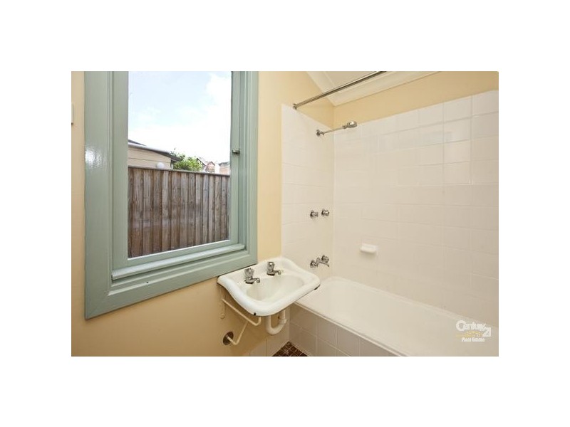 56 Nobbys Road, Newcastle East NSW 2300