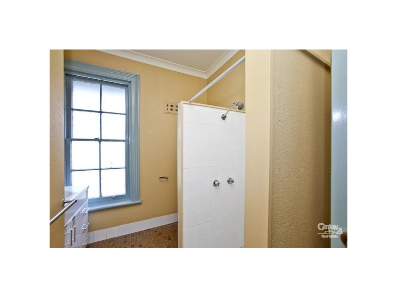 56 Nobbys Road, Newcastle East NSW 2300