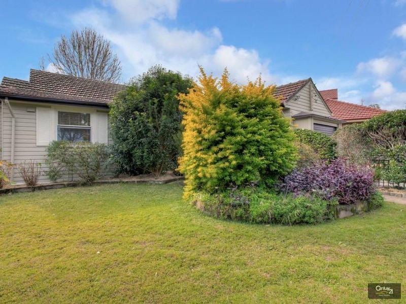 80 Rae Crescent, Kotara NSW 2289