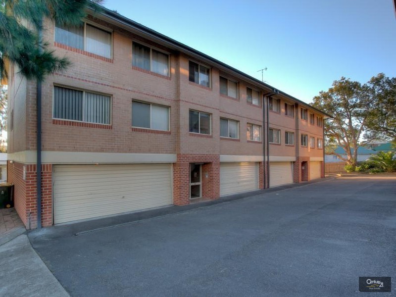 3/90 Victoria Street, Adamstown NSW 2289