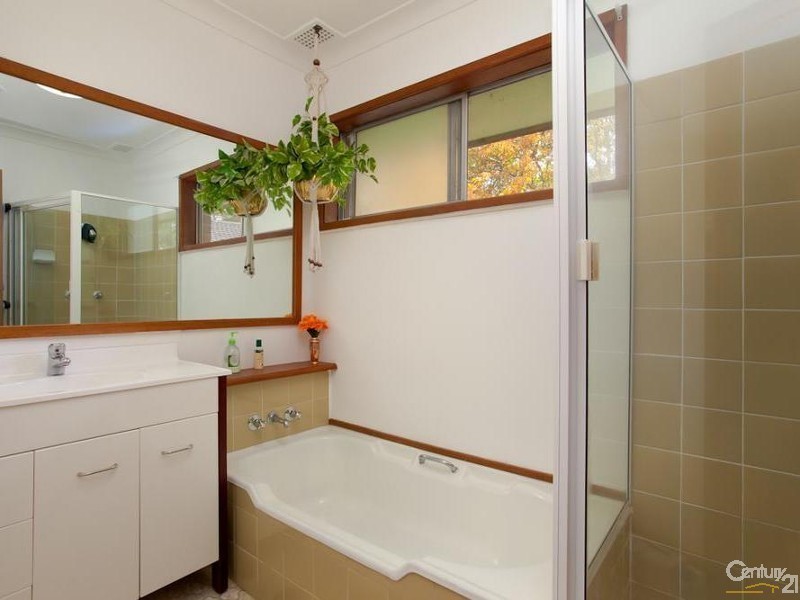 42 Kullaroo Road, Charlestown NSW 2290