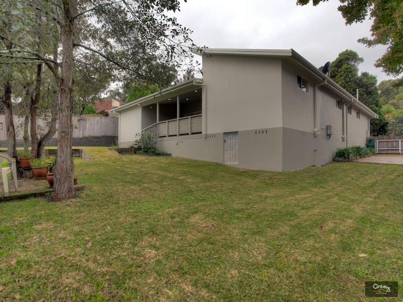 33 Fernleigh Loop, Adamstown Heights NSW 2289