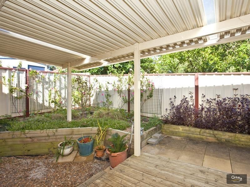 4/18-20 Glover Street, Belmont NSW 2280