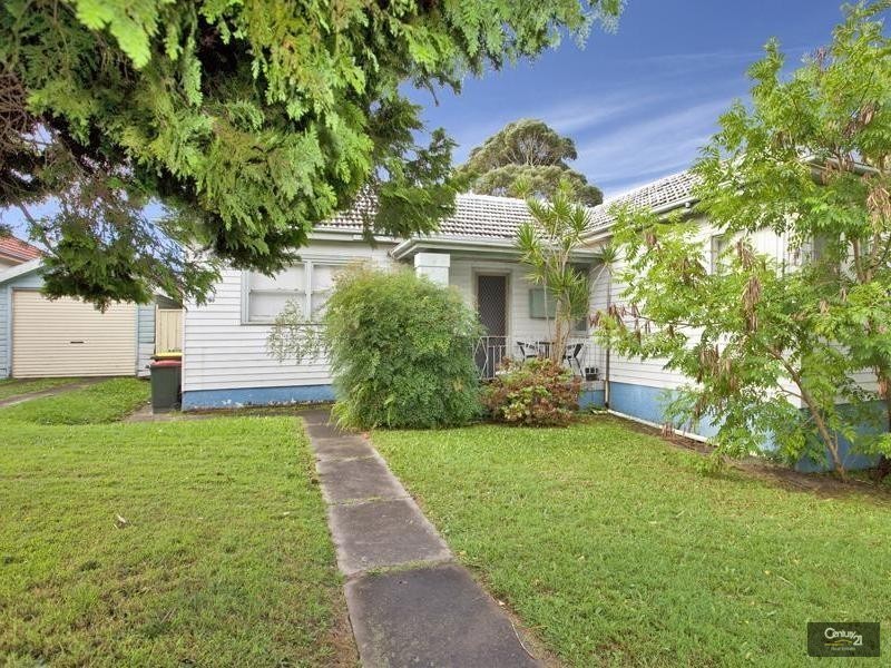 90 Newcastle Road, Wallsend NSW 2287