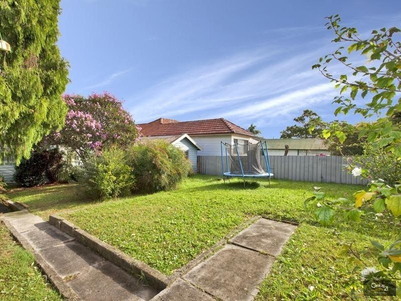90 Newcastle Road, Wallsend NSW 2287