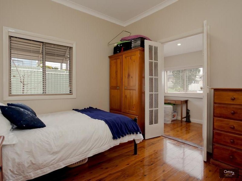 5 Brown Street, Adamstown NSW 2289