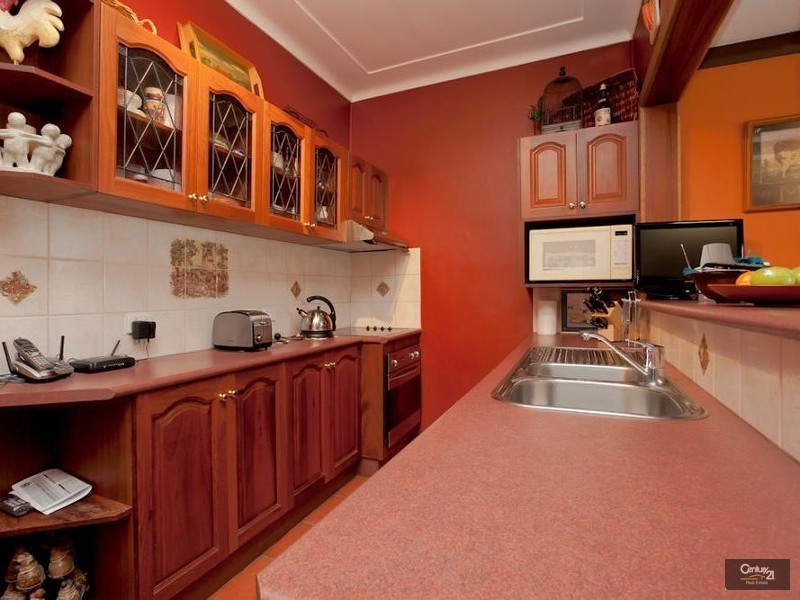 2 Baikie Crescent, Charlestown NSW 2290