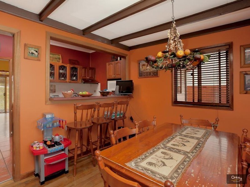 2 Baikie Crescent, Charlestown NSW 2290