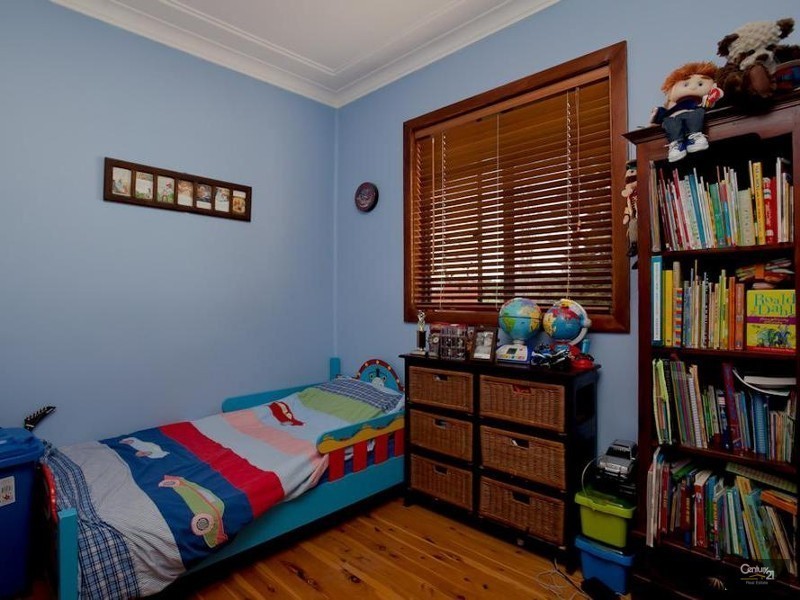 2 Baikie Crescent, Charlestown NSW 2290