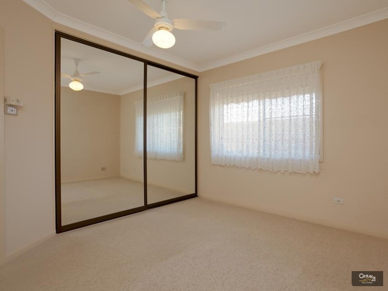 8/3 Violet Town Road, Mount Hutton NSW 2290