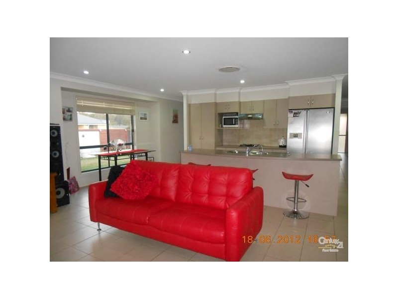 58 Streeton Drive, Metford NSW 2323