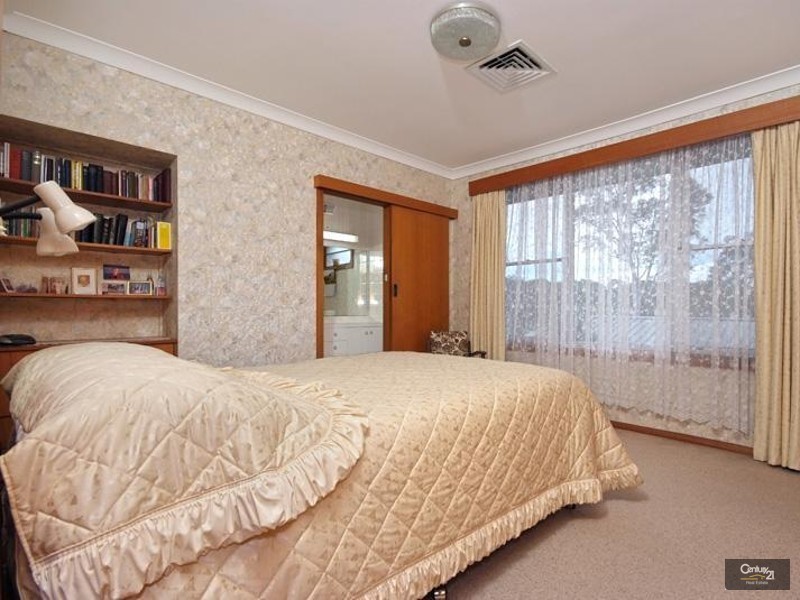 24 Blandford Street, Fennell Bay NSW 2283