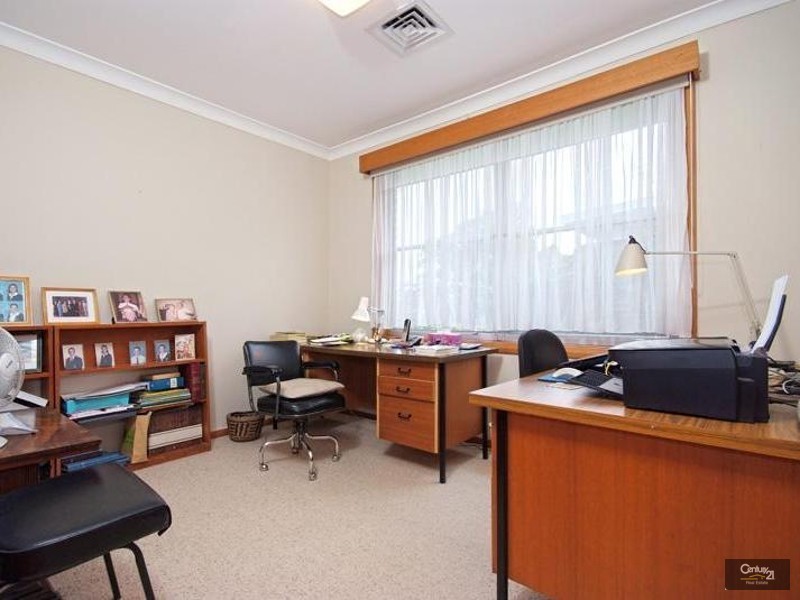 24 Blandford Street, Fennell Bay NSW 2283