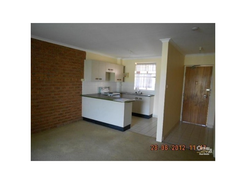 4/115 Teralba Road, Adamstown NSW 2289