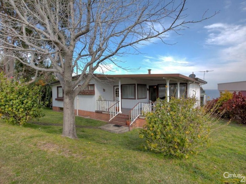 62 Thompson Road, Speers Point NSW 2284