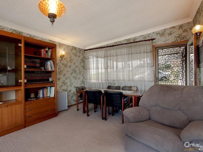 62 Thompson Road, Speers Point NSW 2284