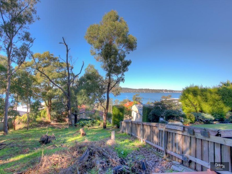 9 Berkeley Street, Speers Point NSW 2284
