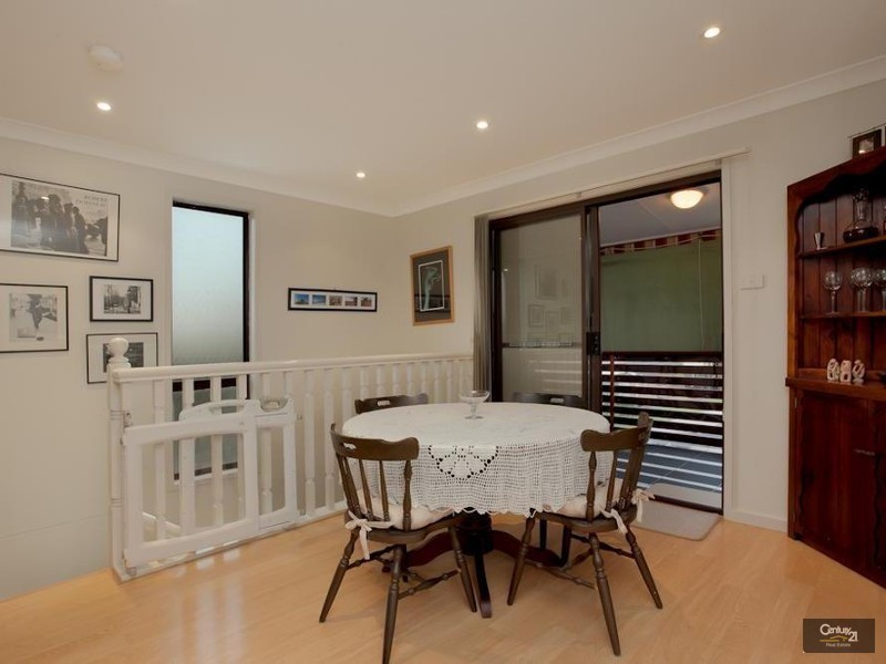 62a Kestrel Avenue, Mount Hutton NSW 2290