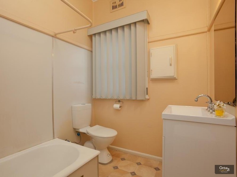 5 Queens Road, New Lambton NSW 2305