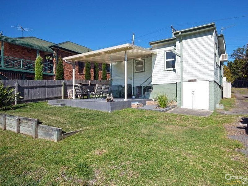 69 Mills Street, Warners Bay NSW 2282