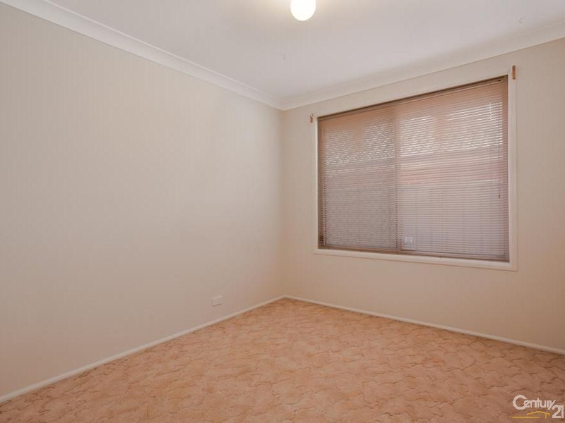 9 Angophora Close, Mount Hutton NSW 2290