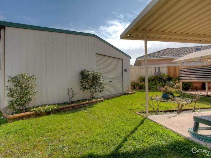 9 Angophora Close, Mount Hutton NSW 2290