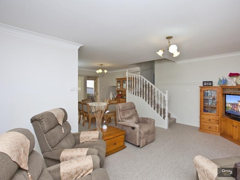 4/18-20 Glover Street, Belmont NSW 2280