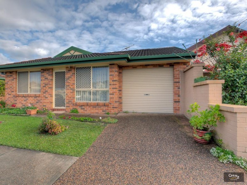7/11 May Street, Mayfield NSW 2304