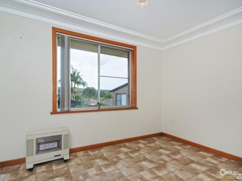 4 Bolivia Close, Adamstown Heights NSW 2289
