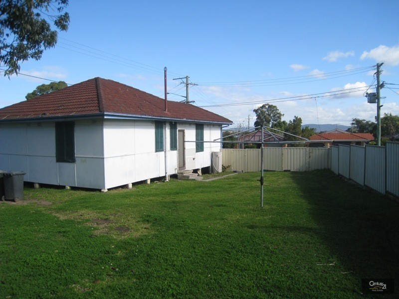 22 Glendon Crescent, Glendale NSW 2285
