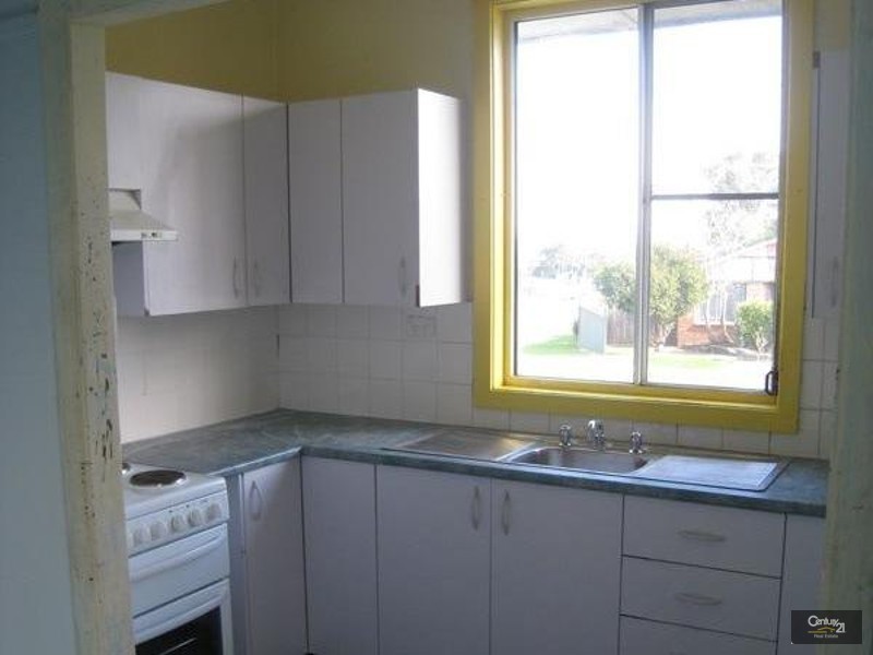 22 Glendon Crescent, Glendale NSW 2285