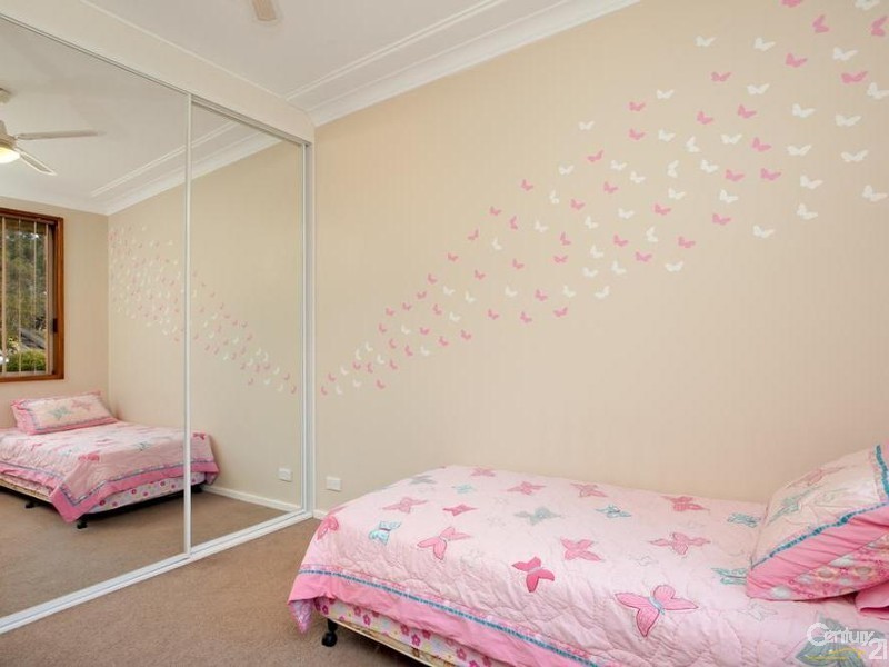 14 Kuranda Crescent, Kotara NSW 2289