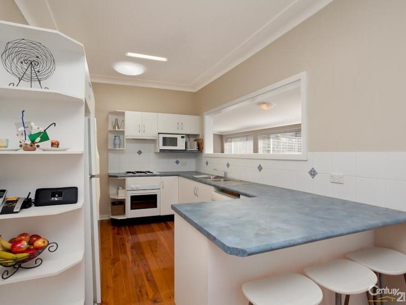 14 Kuranda Crescent, Kotara NSW 2289