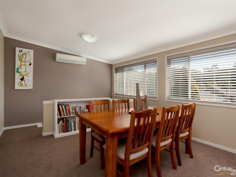 14 Kuranda Crescent, Kotara NSW 2289