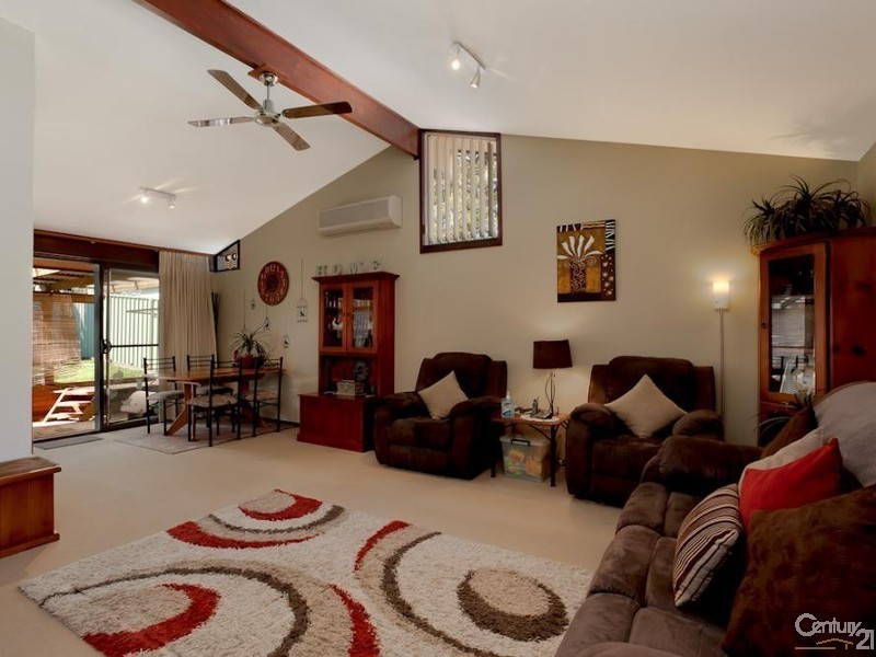 7 Rosedale Crescent, Rankin Park NSW 2287