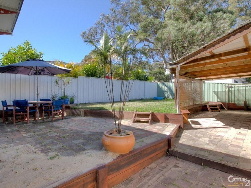 7 Rosedale Crescent, Rankin Park NSW 2287