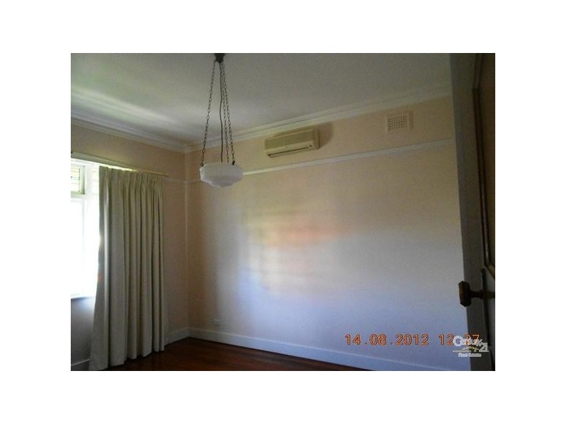2 Vere Road, Adamstown NSW 2289