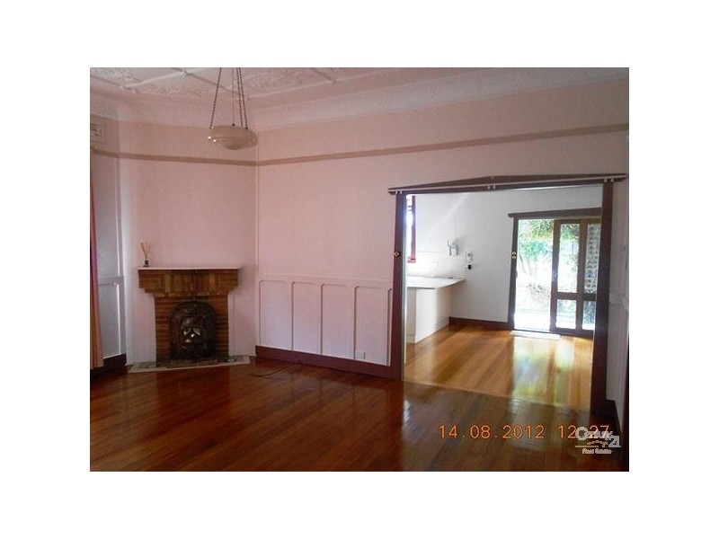 2 Vere Road, Adamstown NSW 2289