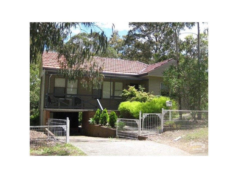 4 Kathleen Street, Cardiff NSW 2285