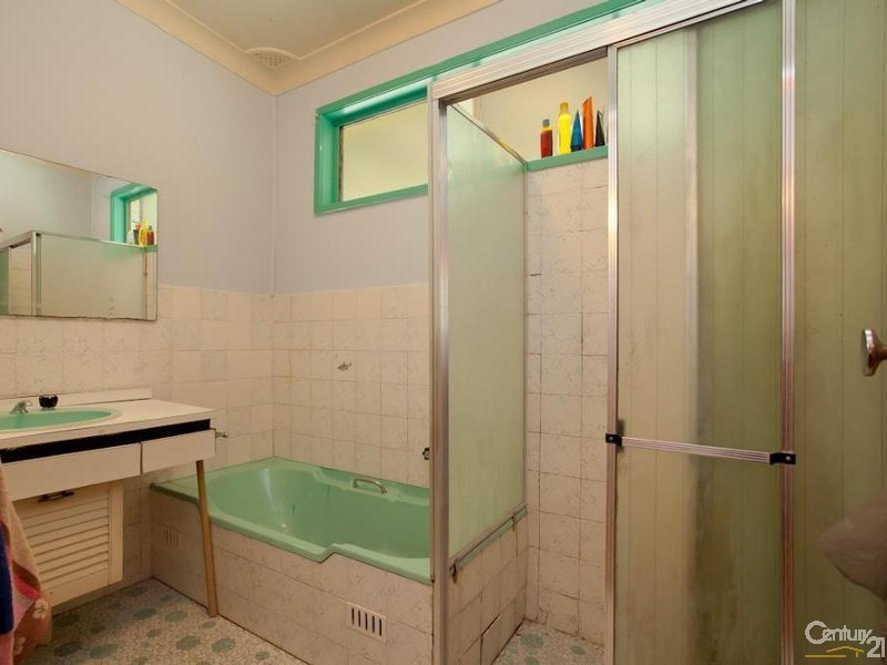 1 Casey Street, Gateshead NSW 2290